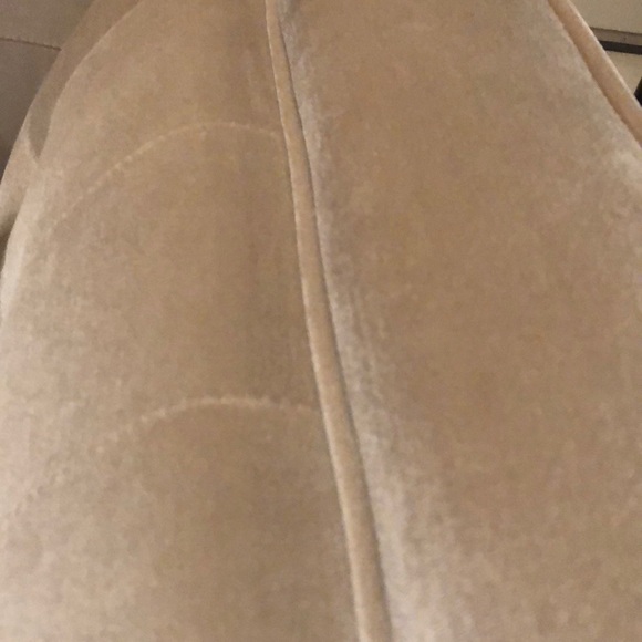 Meet your Posher, Amy - Picture 1 of 1